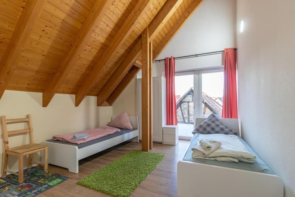 Maisonette-Wohnung Mit 5 Schlafzimmern Wörrstadt Exteriér fotografie